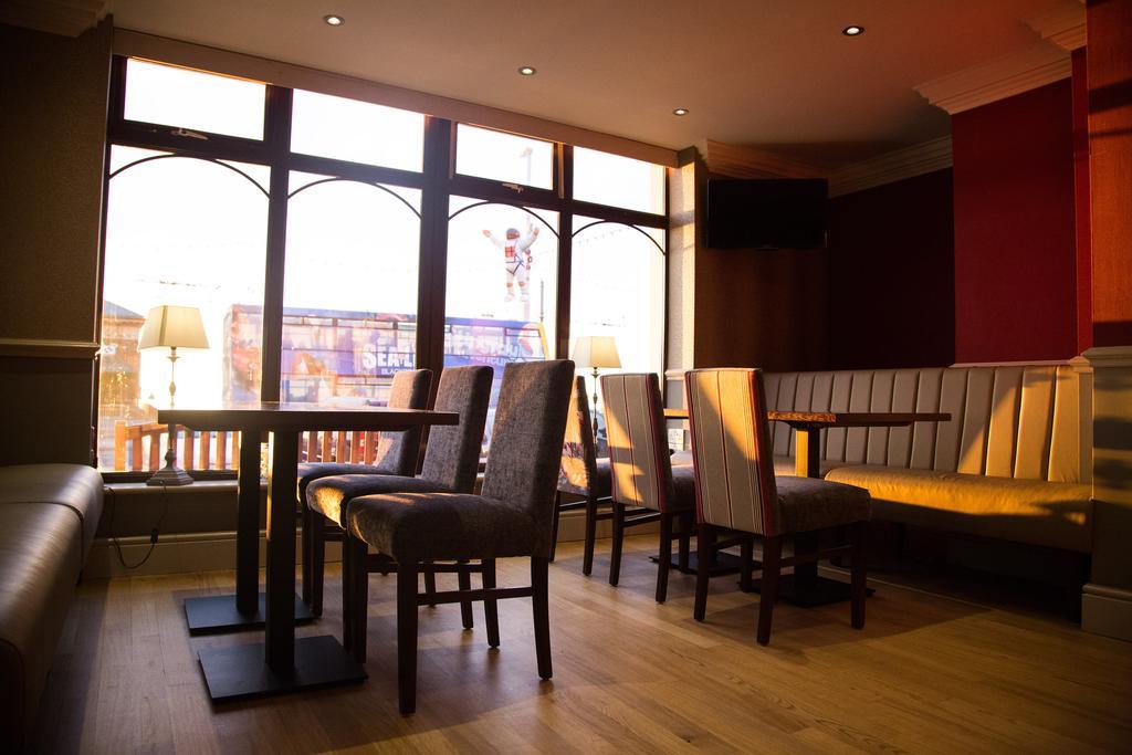 Hotel Sheraton Blackpool Exterior photo